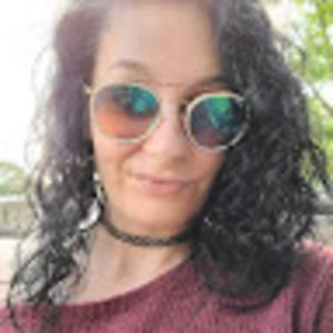 Meet your Posher, Deanna